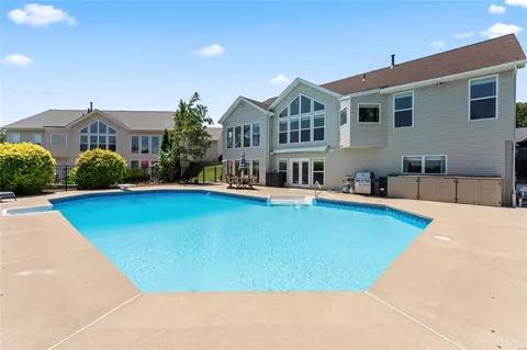 Exterior - 35 Eliot Ct, O'fallon, MO 63366 photo 7 of 7