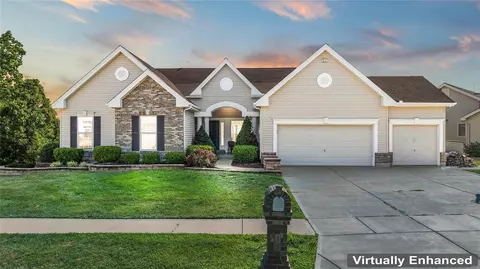 Exterior - 35 Eliot Ct, O'fallon, MO 63366 photo 2 of 7