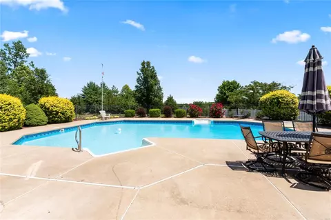 Exterior - 35 Eliot Ct, O'fallon, MO 63366 photo 6 of 7