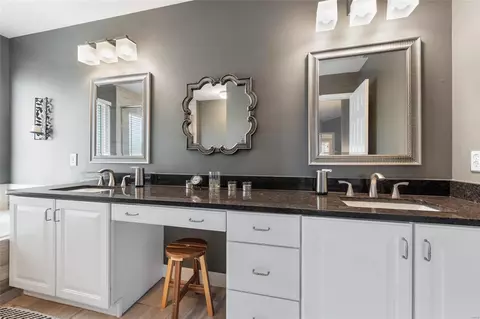 Bath - 1487 Campton Ct, O'fallon, MO 63368 photo 2 of 5