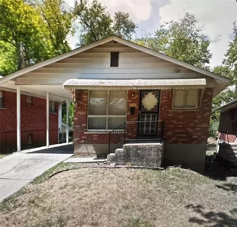 4119 Ammann Ln, Saint Louis, MO 63121