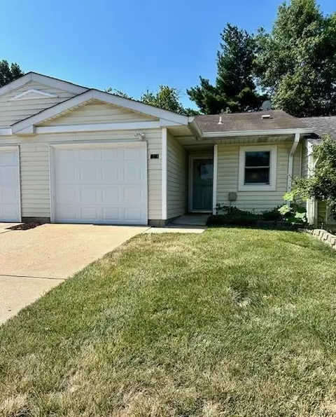3231 Meadow Trail Dr #78, Saint Peters, MO 63376