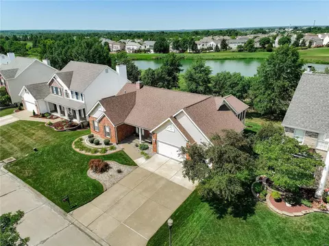 View/Area - 730 Hawk Run Dr, O'fallon, MO 63368 photo 2 of 10