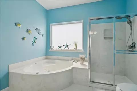 Bath - 730 Hawk Run Dr, O'fallon, MO 63368 photo 1 of 3