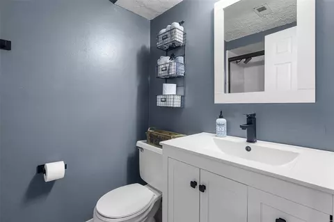 211 Straightoak Ct, Ballwin, MO 63021 photo 20