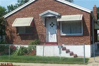 217 Bates St, Saint Louis, MO 63111