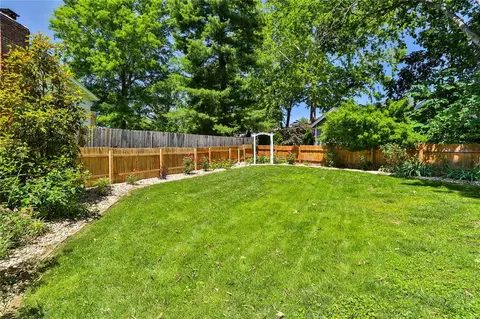 407 Tulsa Ave, Ballwin, MO 63021 photo 39