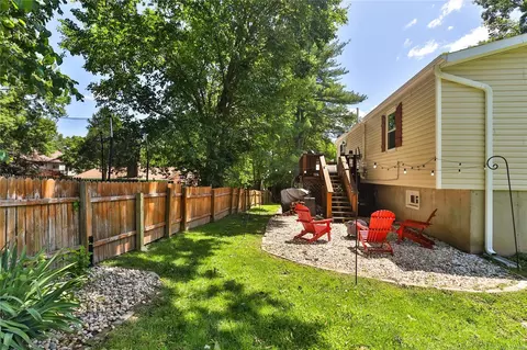 407 Tulsa Ave, Ballwin, MO 63021 photo 40