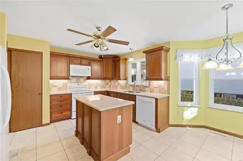 2140 Lee Ridge Dr, O'fallon, MO 63368 photo 15