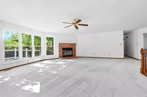 2140 Lee Ridge Dr, O'fallon, MO 63368 photo 6