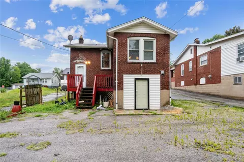 Exterior - 7111 Edison Ave, Saint Louis, MO 63121 photo 2 of 3