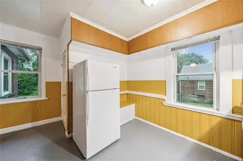 Entry Way - 7111 Edison Ave, Saint Louis, MO 63121 photo 1 of 1