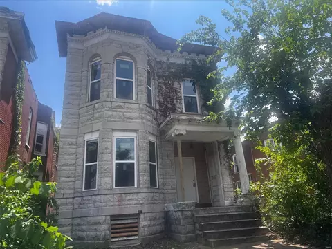 5172 Kensington Ave, Saint Louis, MO 63108