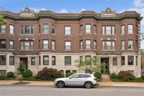 4512 Mcpherson Ave #3W, Saint Louis, MO 63108