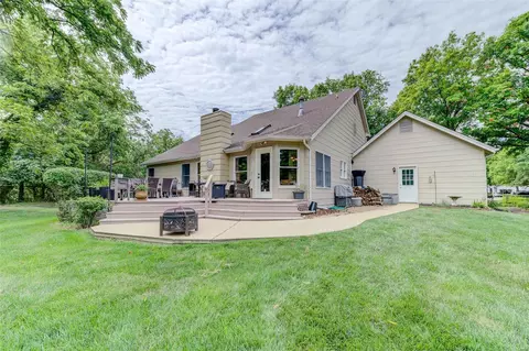Exterior - 725 Kerley Ct, Wildwood, MO 63011 photo 2 of 12