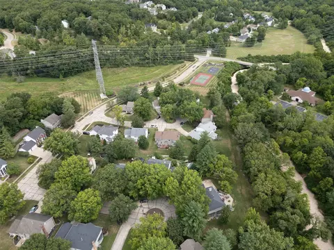 View/Area - 725 Kerley Ct, Wildwood, MO 63011 photo 3 of 5