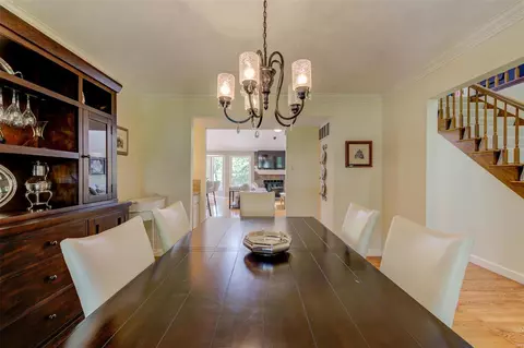 Dining - 725 Kerley Ct, Wildwood, MO 63011 photo 4 of 6