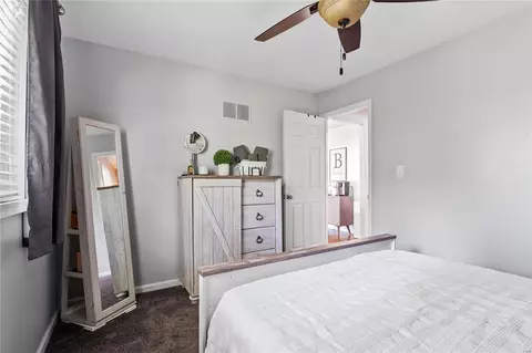 Bedroom - 305 Statewood Dr, Ballwin, MO 63021 photo 4 of 8
