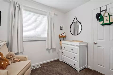 Bedroom - 305 Statewood Dr, Ballwin, MO 63021 photo 6 of 8