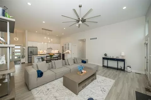 Living - 411 Ava Renee Dr, Manchester, MO 63021 photo 3 of 3