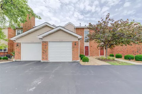Exterior - 1332 Holgate Dr #E2, Ballwin, MO 63021 photo 4 of 6