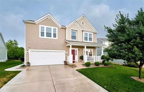 2817 Preston Woods Trl, Lake Saint Louis, MO 63367