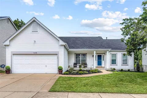 1562 Buckhurst Ct, Ballwin, MO 63021