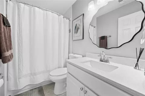 Bath - 1605 Whispering Creek Dr, Ballwin, MO 63021 photo 3 of 3