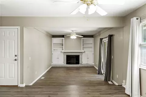 Living - 4108 Bridgehampton Dr, Saint Charles, MO 63304 photo 7 of 7