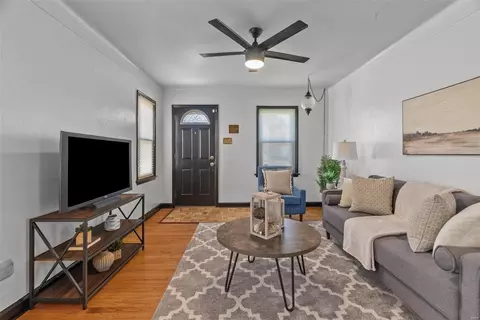 6988 Edison Ave, Saint Louis, MO 63121 photo 7