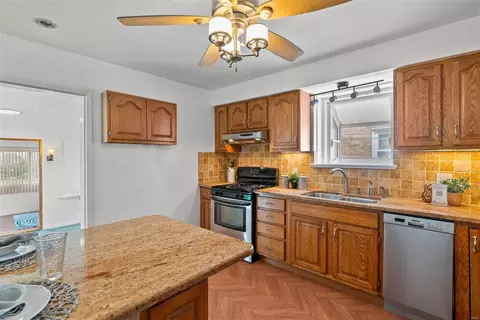 6988 Edison Ave, Saint Louis, MO 63121 photo 13