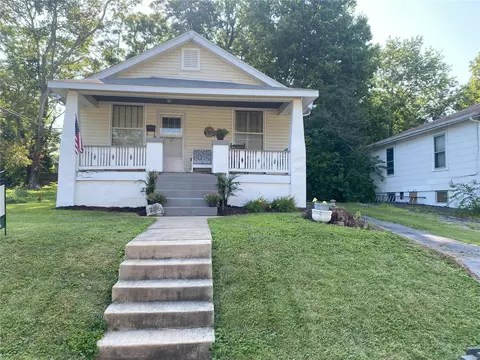 2116 Charlack Ave, Saint Louis, MO 63114