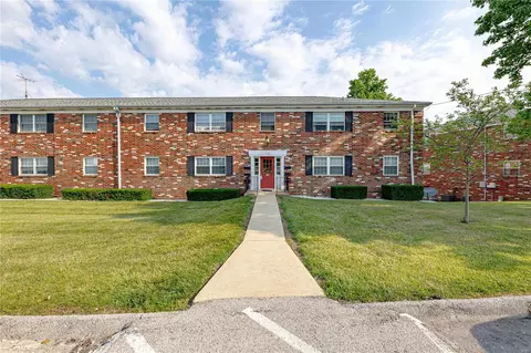 3129 Roger Williams Dr #C, Bridgeton, MO 63044