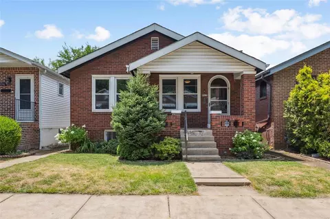 6518 Hoffman Ave, Saint Louis, MO 63139