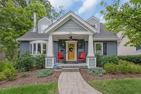 716 S Gore Ave, Webster Groves, MO 63119