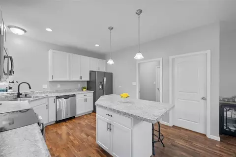 138 Keystone Ridge Dr, O'fallon, MO 63366 photo 23