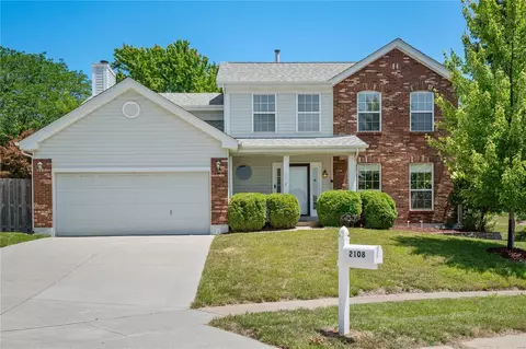 2108 Riding Spur Dr, Saint Louis, MO 63146