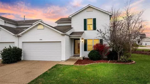 1066 Chesterfield Dr, Wentzville, MO 63385