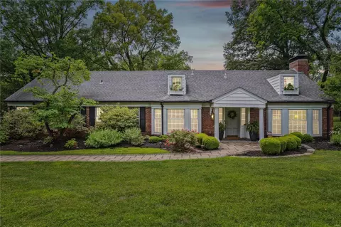 105 Graybridge Rd, Ladue, MO 63124 photo 32