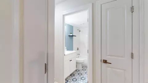 Entry Way - 241 Braeshire Dr, Ballwin, MO 63021 photo 1 of 6