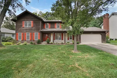2143 Woodlet Park Dr, Chesterfield, MO 63017