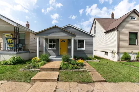 4130 Burgen Ave, Saint Louis, MO 63116