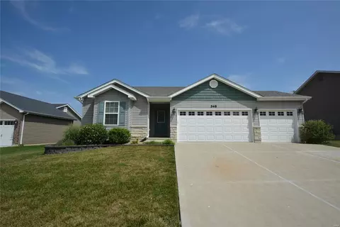 548 Sceptre Rd, Wentzville, MO 63385