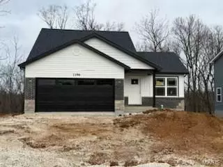 1196 Marathon Dr, Foristell, MO 63348