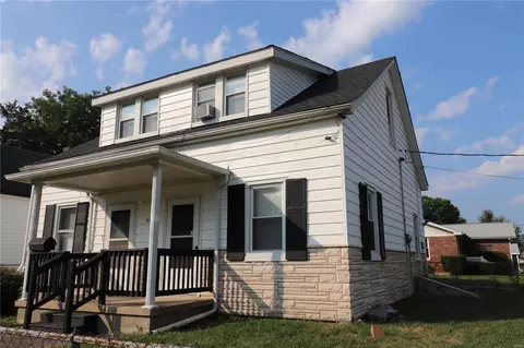 623 Hecker St, Belleville, IL 62221 photo 1
