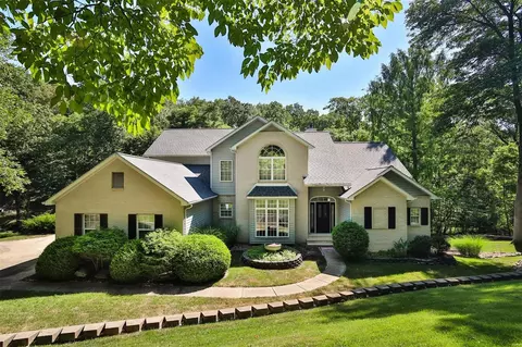 2408 Redbud Valley Ct, Wildwood, MO 63038