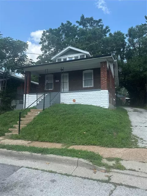 6241 Dardanella Ave, Saint Louis, MO 63121