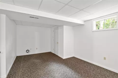Bedroom - 17312 Thunder Spring Rd, Wildwood, MO 63025 photo 8 of 8