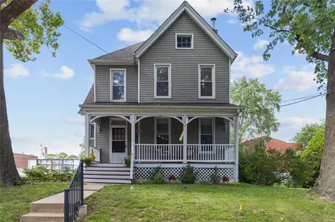 7245 Moller Ave, Saint Louis, MO 63143