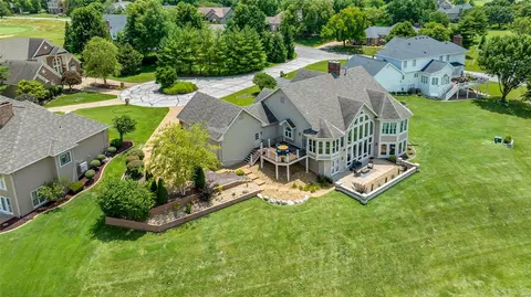 View/Area - 40 Crocknaraw Ln, Weldon Spring, MO 63304 photo 3 of 4